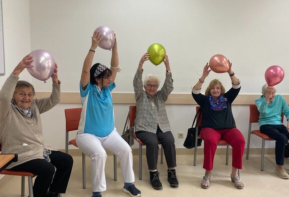 Auch Mobilisierung und Aktivierung des Körpers stehen auf dem Programm.